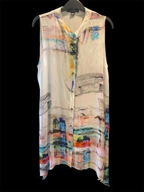 Periphery sleeveless Ivory Tunic with Watercolour design and side slits Size 8